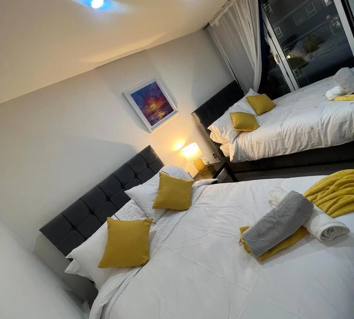Cosy Luxurious Room In The Heart Of Londres 0*,  Reino Unido