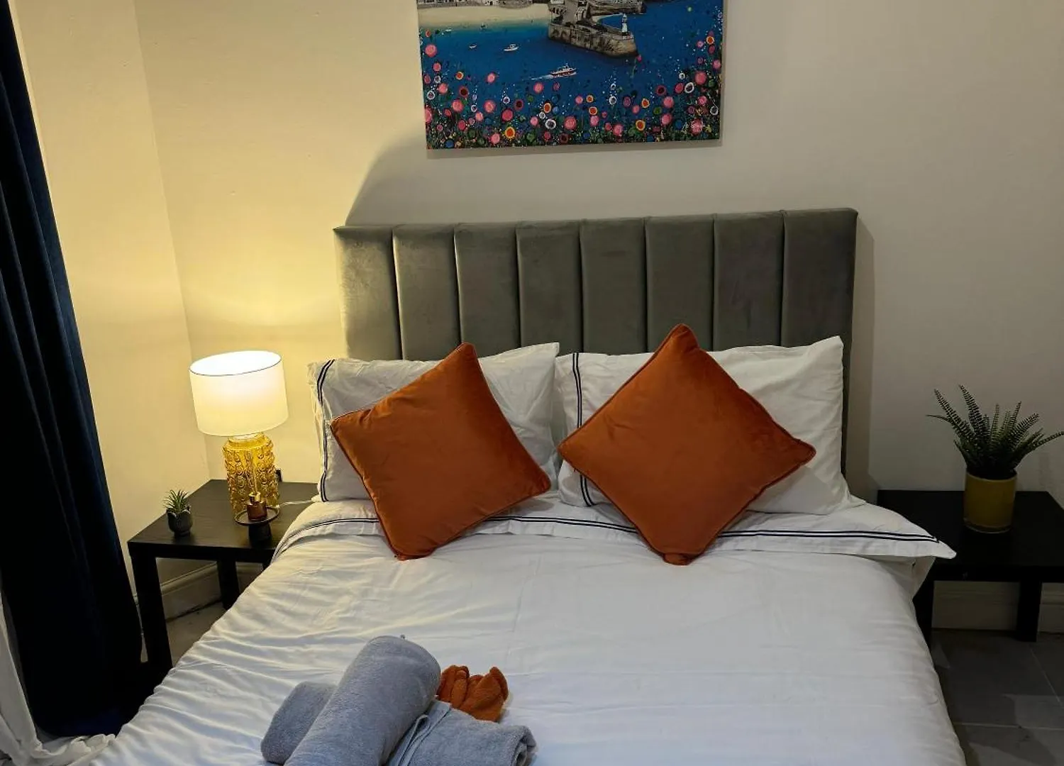Cosy Luxurious Room In The Heart Of Londres 0*,  Reino Unido